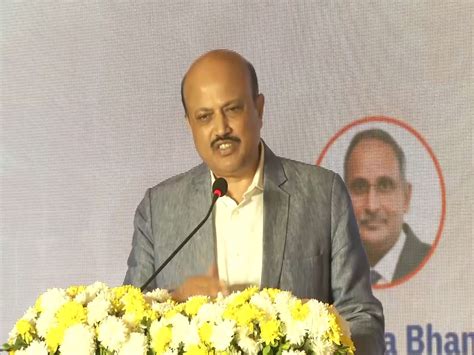 India should move from being a low-cost pharma producer to global ...