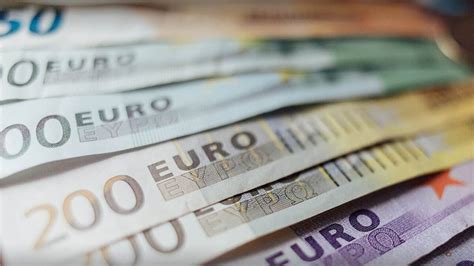 Euro Day 2024: History, FAQs, Dates, Activities, and Facts About Euro