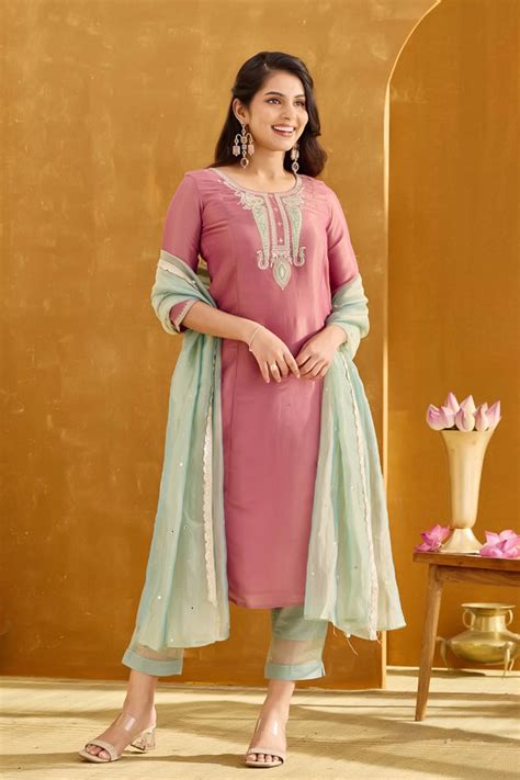 Kurta Sets | Buy Kurta Sets for Women Online in India – Maybell Womens ...