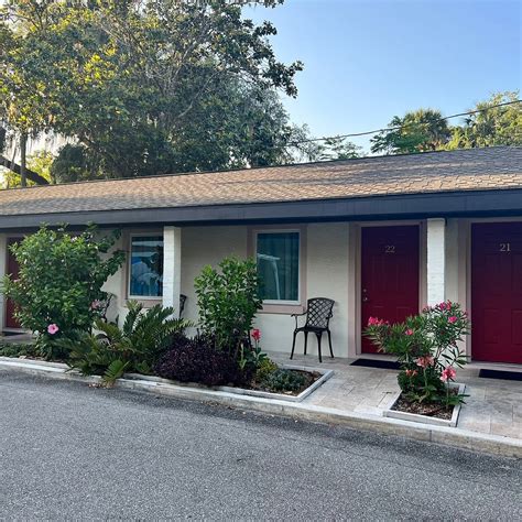 CRYSTAL MANATEE EXTENDED STAY SUITES (Crystal River) - Hotel Reviews ...