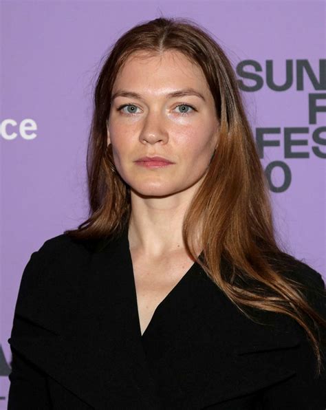 Ханна Гросс (Hannah Gross): биография, фото - «Кино Mail»