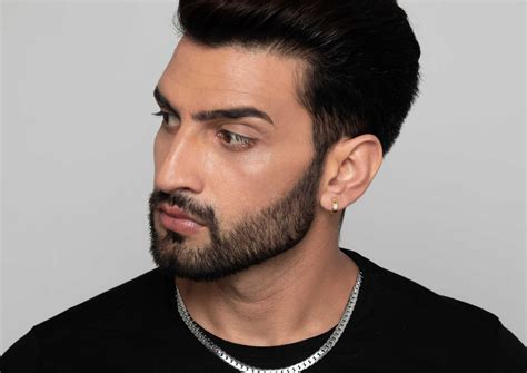 Shop Round Solitaire Gold Bali For Men Online – ORIONZ