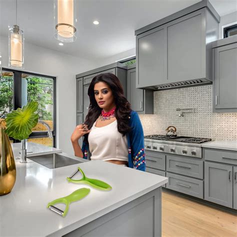 Heart Home Peeler|Plastic Vegetable Peeler|Fruit Peeler|Non-Slip ...