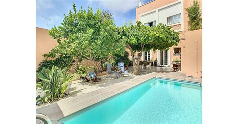 Villa for sale, Av. Dr. Bernardino da Silva, in Olhão, Portugal - Av ...