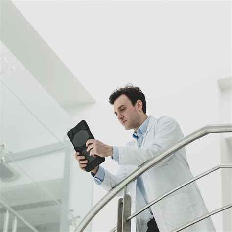 AI’s Impact on Healthcare Real Estate | CBRE