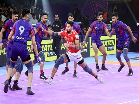 PKL: Dabang Delhi KC confirm 2nd place on table after 14-point victory ...
