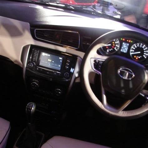 Tata Zest Review | Tata Zest Test Drive Report | Tata Zest Expert ...