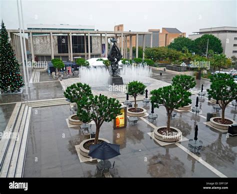 Music Center Fountain Los Angeles High Resolution Stock Photography and ...