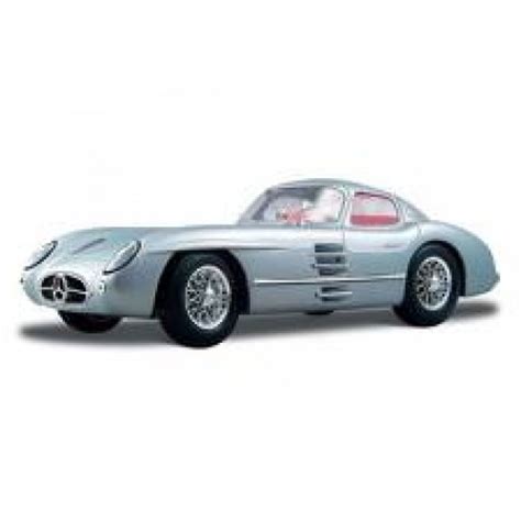 Maisto - Car Scale Models - 1-18 Mercedes Benz 300 SLR Uhlenhaut Coupe