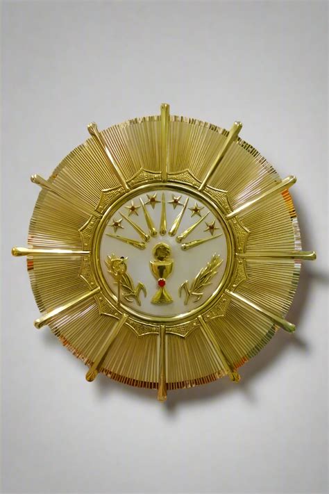 Serenity in Gold: The Elegant TAB256 Church Tabernacle – Living Words