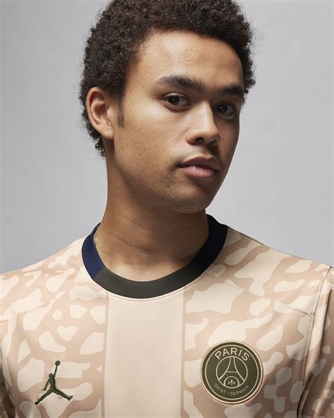 Paris Saint-Germain 2023/24 Stadium Fourth Men's Jordan Dri-FIT ...