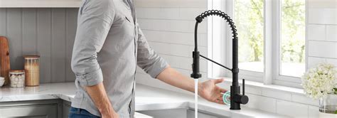 Touchless Kitchen Faucets - Sensor Faucets | Kraus USA