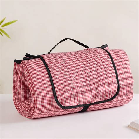 Checkered Red and White Foldable Picnic Mat 84x60 Inch Online - Premium ...