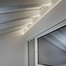 illuminazione travi a vista travi a vista scopri come valorizzarle con le barre led illuminazione travi a vista travi a vista scopri come valorizzarle con le barre led