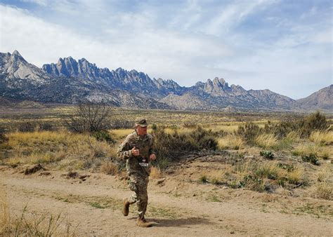 Oklahoma National Guard Soldiers compete at the 2023 Bataan Memorial Death March > Oklahoma ...