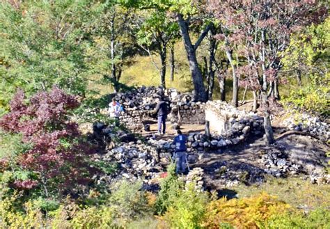 Novosti.rs | Galerija | MISTERIJA SEOBE U VALjEVSKIM PLANINAMA: Otkrića ...