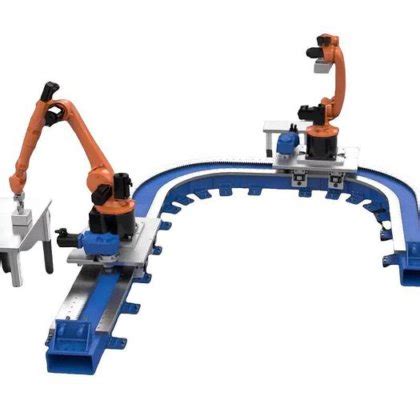 KUKA KR210 R2700-2 Industrial Robot Arm With Robotic Linear Curved ...