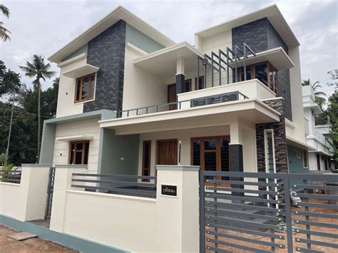 Designs by Contractor Global Housing, Thrissur | Kolo