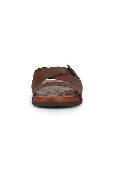 Buy Men Brown Solid Sandals Online - 590029 | Louis Philippe