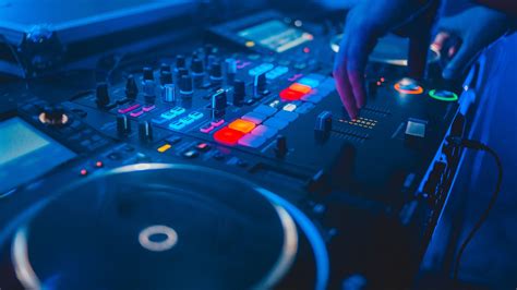 Download wallpaper 1920x1080 dj, music, disco, installation full hd ...