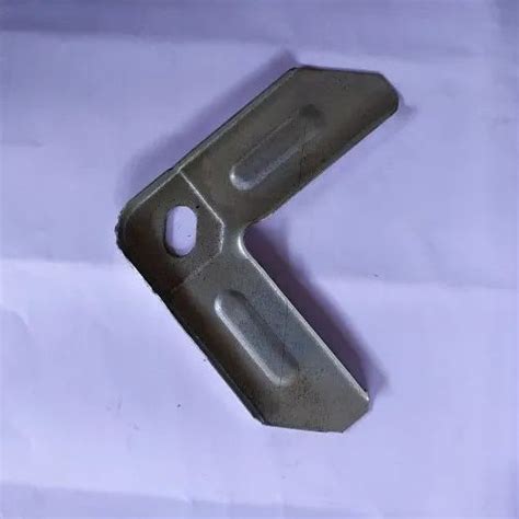 Corner Cleat - GI TDF DUCT CORNER Service Provider from Thane