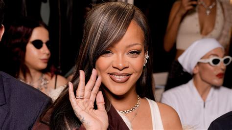 Rihanna Eyebrows 2024