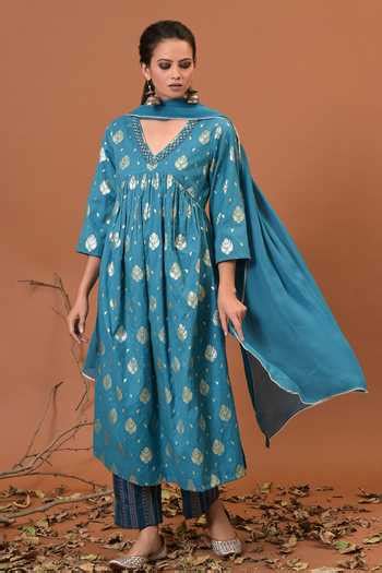 Buy Blue Chanderi, Jacquard And Georgette V Neck Printed Kurta Set For ...