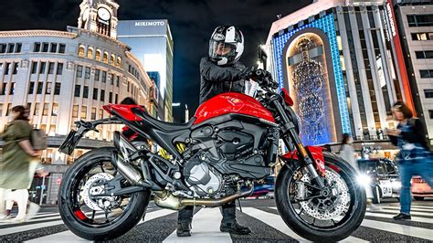 Ducati Monster & Monster Plus | Ducati India