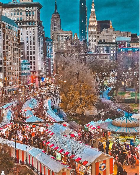 10 FESTIVE THINGS TO DO IN NEW YORK AT CHRISTMAS — Greenoid Adventure