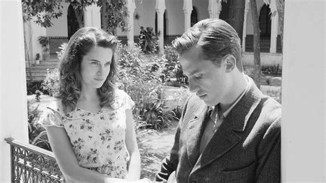 Rebecca Marder découvre la sensualité avec 'L’Étranger' de François Ozon - RTBF Actus