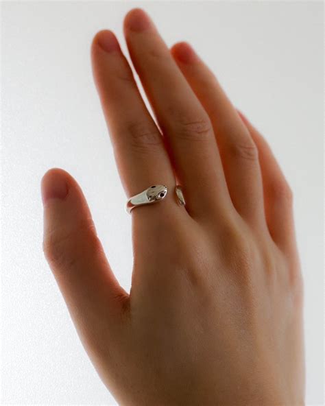 DANAE × MIHO MURAKAMI 【Naga】ring - Sapphire | MIHO MURAKAMI