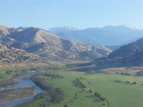 Three Rivers, CA - A Perfect Summer Getaway