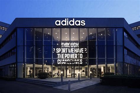 Adidas HQ Amsterdam - Hollandse Nieuwe interior and architecture