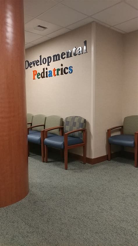 CARLE CHAMPAIGN ON CURTIS - Champaign IL - Hours, Directions, Reviews ...