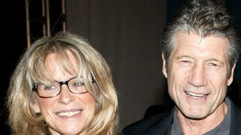 Fred Ward Spouse: Who Is Marie France Ward? Know More About Her ...