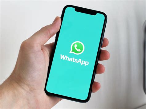 How to transfer WhatsApp data from Android to iOS | Stuff India: The ...