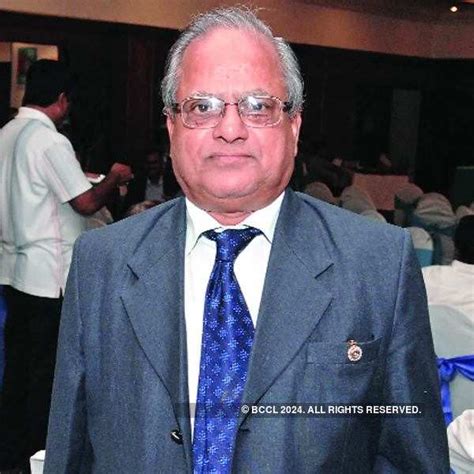 Prashant Kale and Kishore Kedia at a musical soiree organised by Rotary ...