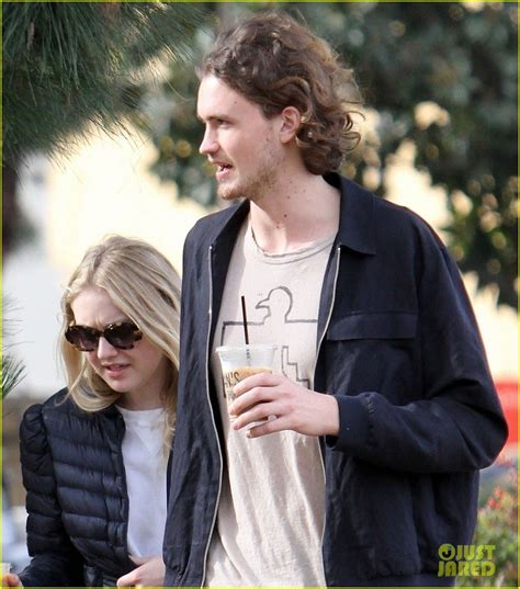 Dakota Fanning & Boyfriend Henry Frye Couple Up for Lunch Date: Photo ...