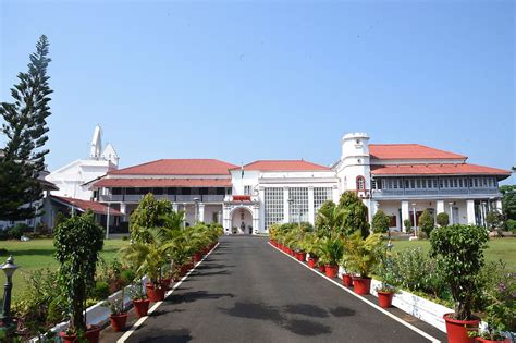 A Baker’s Day in Goa: The Heart and History of Goan Poi with Soul ...