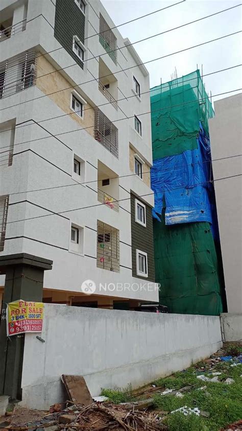 Shreyas Grand Kondapur - Without Brokerage Unfurnished 2 BHK Flat for ...