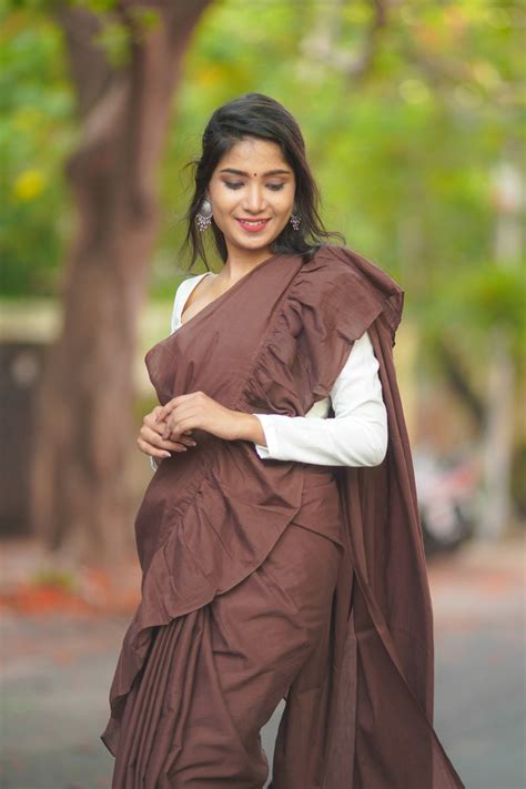 Brown plain ruffles mul cotton saree – YoshnasByEla