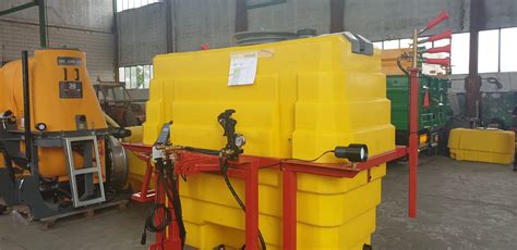 Cuba suspendida de 1500 litros – Maquinaria MG – Todo en maquinaria ...