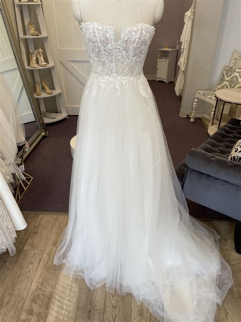 Stella York 7573 New Wedding Dress Save 7% - Stillwhite