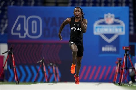 Fastest Wide Receiver 40-Yard Dash Times in NFL Draft Combine History