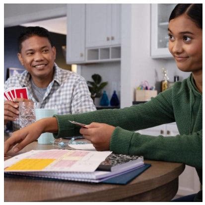 Hasbro Monopoly BID Game, Quick-Playing Card Game – Krazy Caterpillar