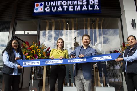 Nueva tienda #8 en Chimaltenango - Uniformes de Guatemala