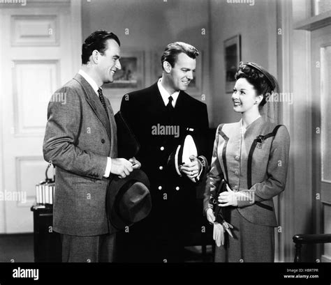 THE FIGHTING SEABEES, from left: John Wayne, Dennis O'Keefe, Susan ...