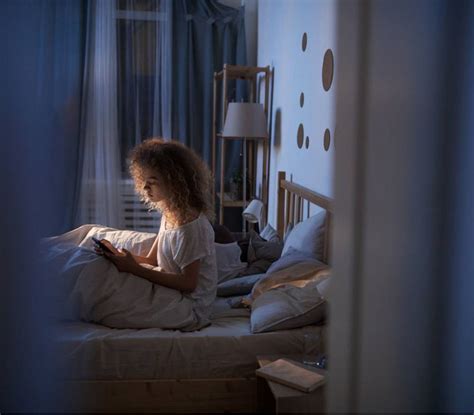 Adicción al móvil y sus consecuencias | Tu canal de salud