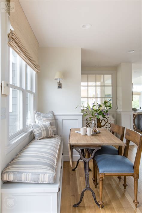 Breakfast Nook with Dining Table and Bench Seating