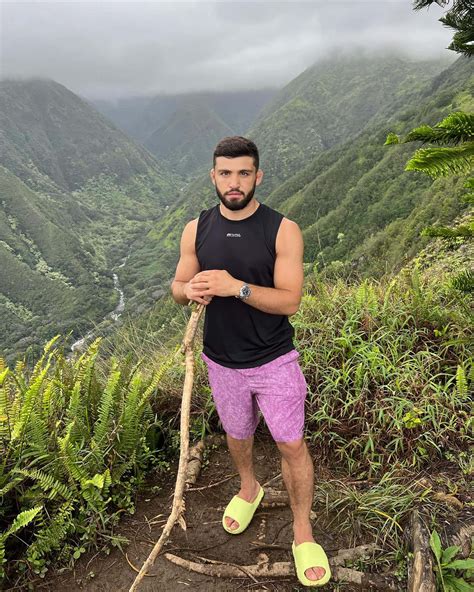 [100+] Arman Tsarukyan Wallpapers | Wallpapers.com